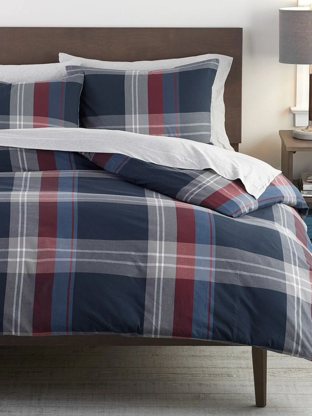 Pottery Barn Teen Walker Twin Duvet Cover and Standard Sham Set